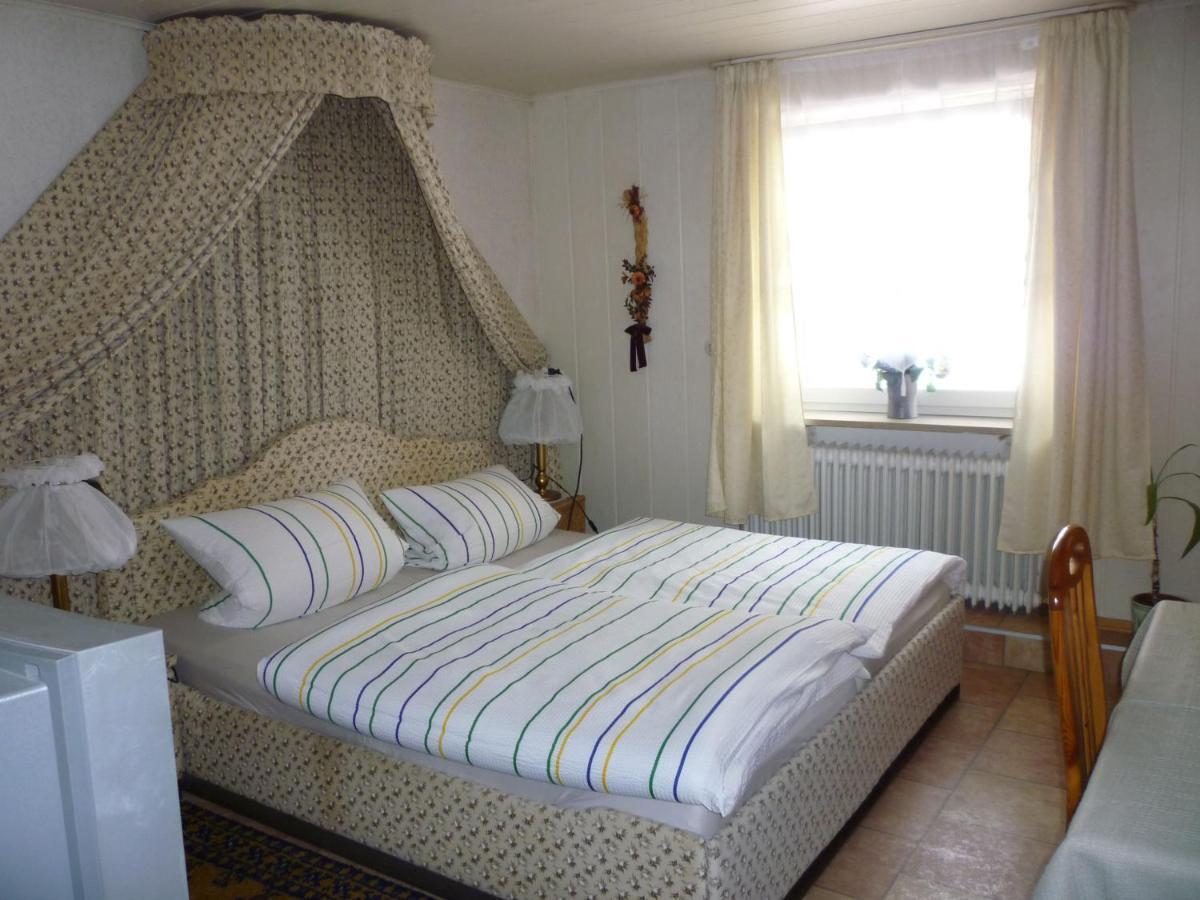 Gasthaus - Pension Am Buchberg Monchsdeggingen Extérieur photo